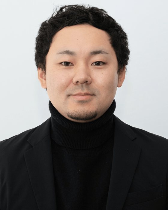 閏間 莉央
